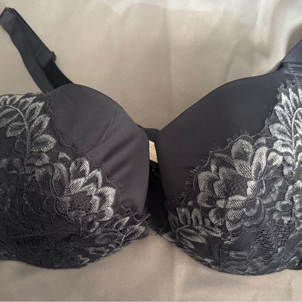 Cacique Elegant Navy Blue Lace Bra 40 DDD